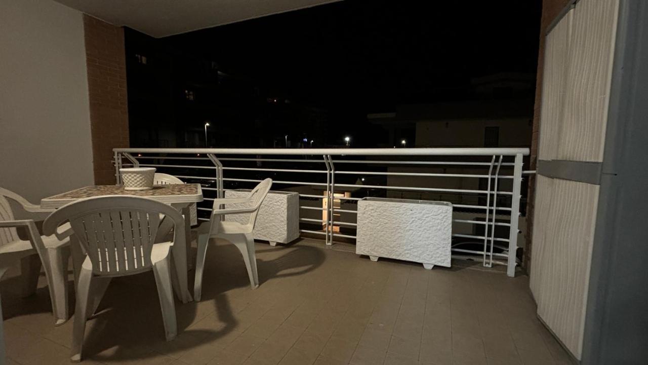 Numero 13 Fiumicino Exterior photo
